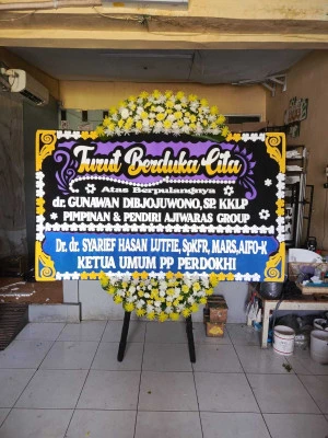 Papan Bunga di Sigit Tangen